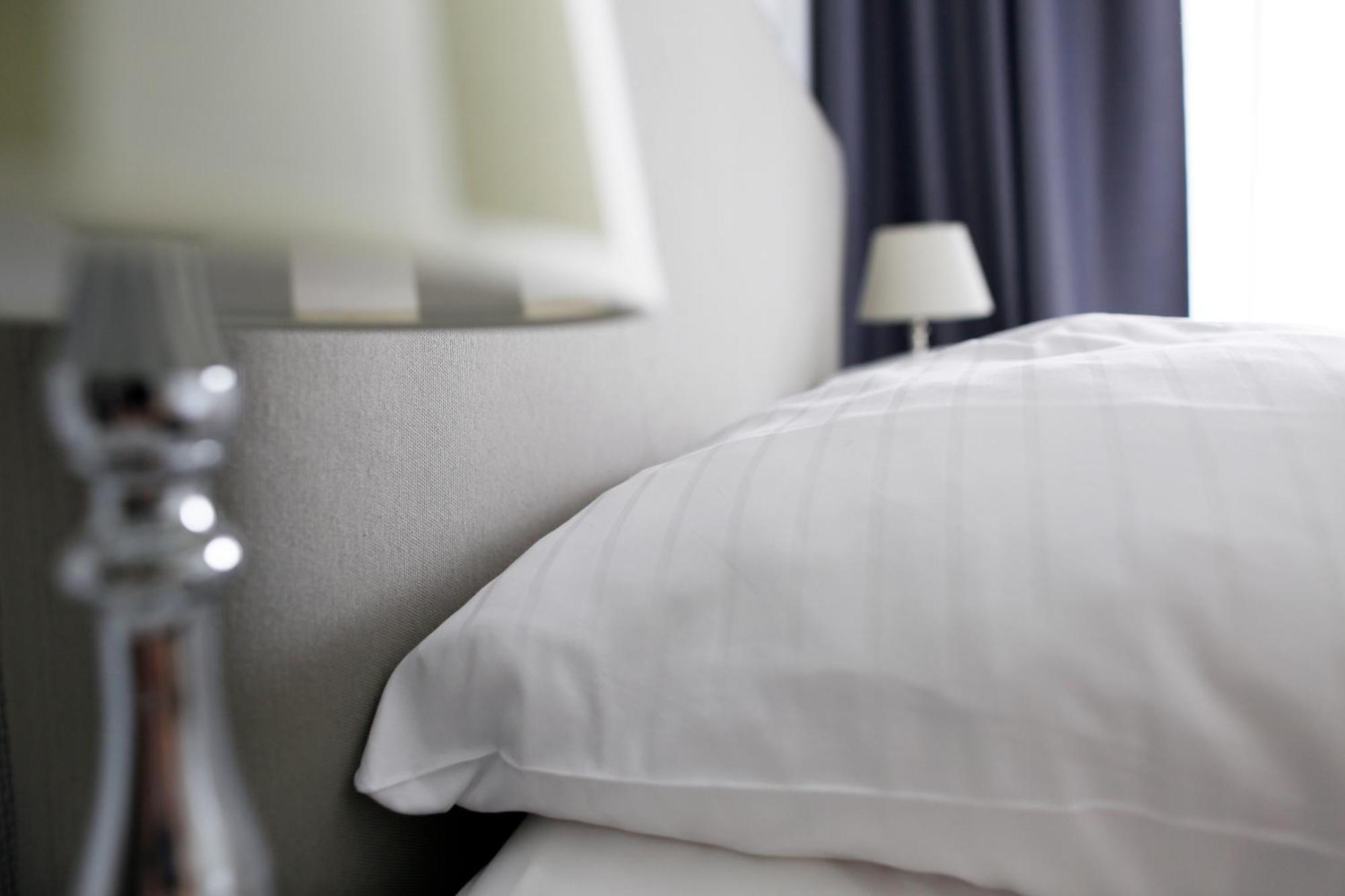 Nieb By Rockchair Apartments L Superhost Status L 3 Bedrooms Boxspringbeds 3 Bathrooms In Center "Kurfuerstendamm" - Cozy Family & Business Flair Welcomes You! برلين المظهر الخارجي الصورة