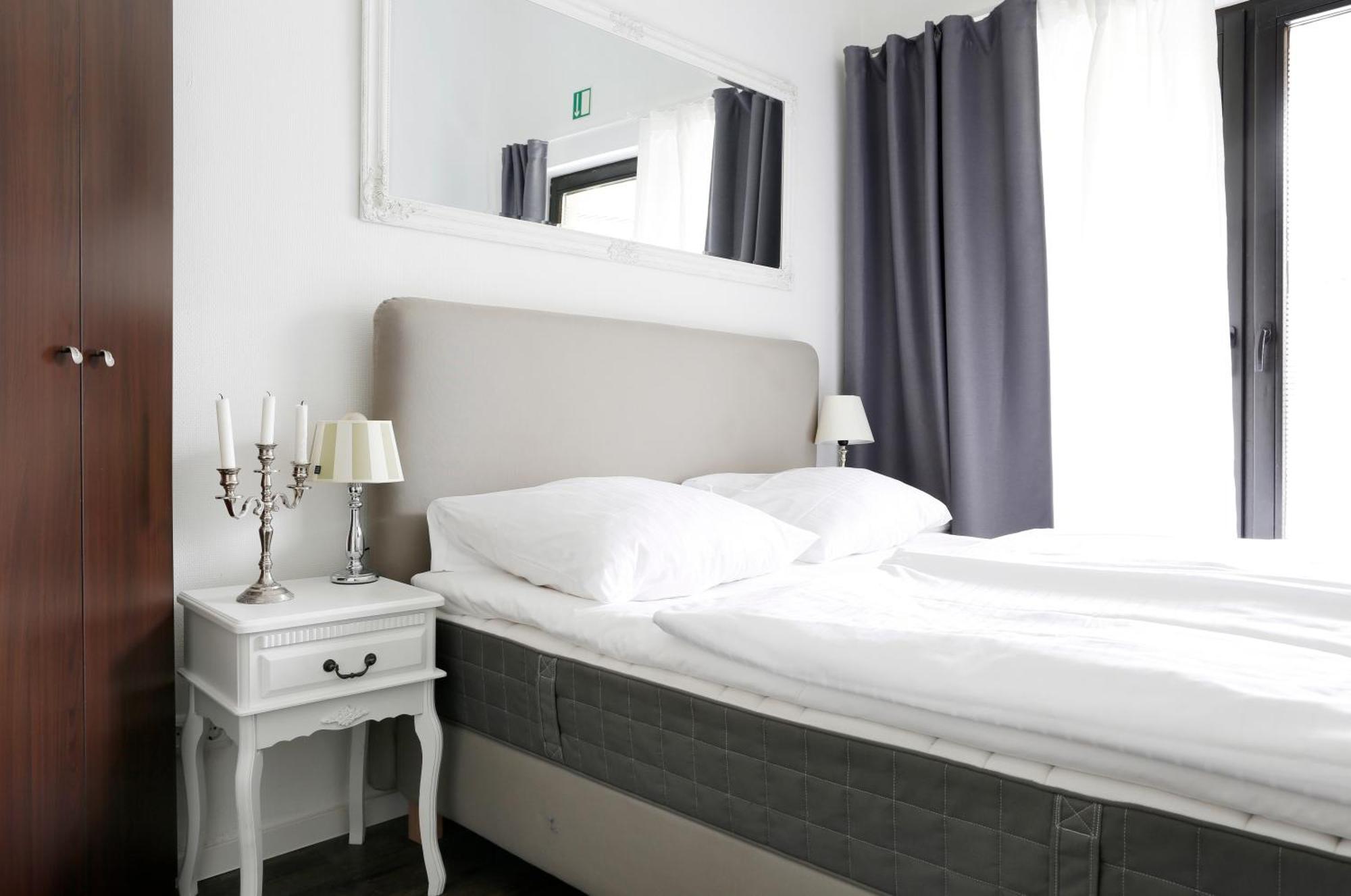 Nieb By Rockchair Apartments L Superhost Status L 3 Bedrooms Boxspringbeds 3 Bathrooms In Center "Kurfuerstendamm" - Cozy Family & Business Flair Welcomes You! برلين المظهر الخارجي الصورة