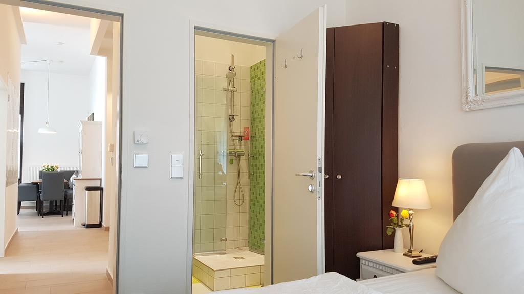 Nieb By Rockchair Apartments L Superhost Status L 3 Bedrooms Boxspringbeds 3 Bathrooms In Center "Kurfuerstendamm" - Cozy Family & Business Flair Welcomes You! برلين المظهر الخارجي الصورة